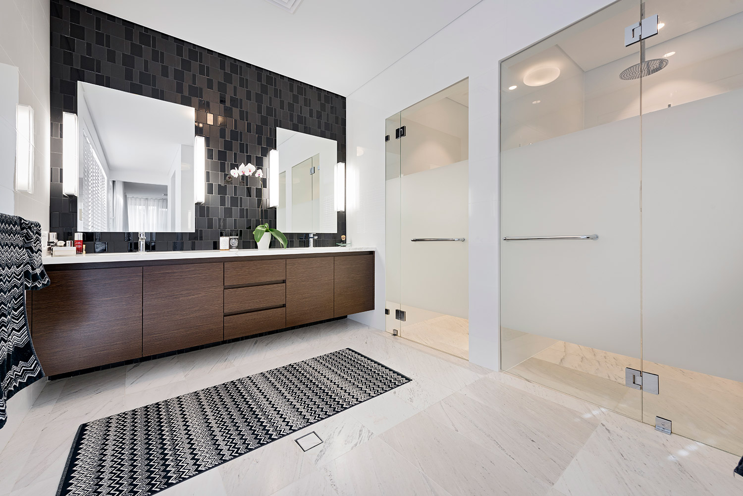 Perry Lakes Residence 